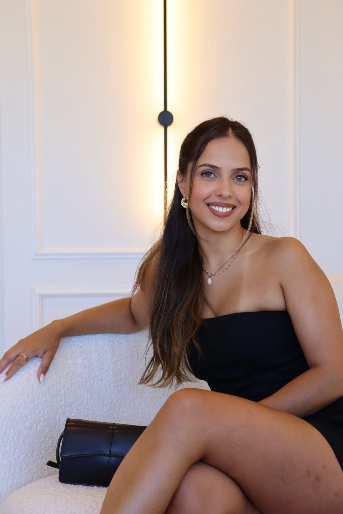 “Fui cliente de várias clínicas, mas a Amaris superou todas. Profissionalismo, tecnologia de ponta e uma equipa incrível. A Diana é muito presente e isso nota-se em cada detalhe.”